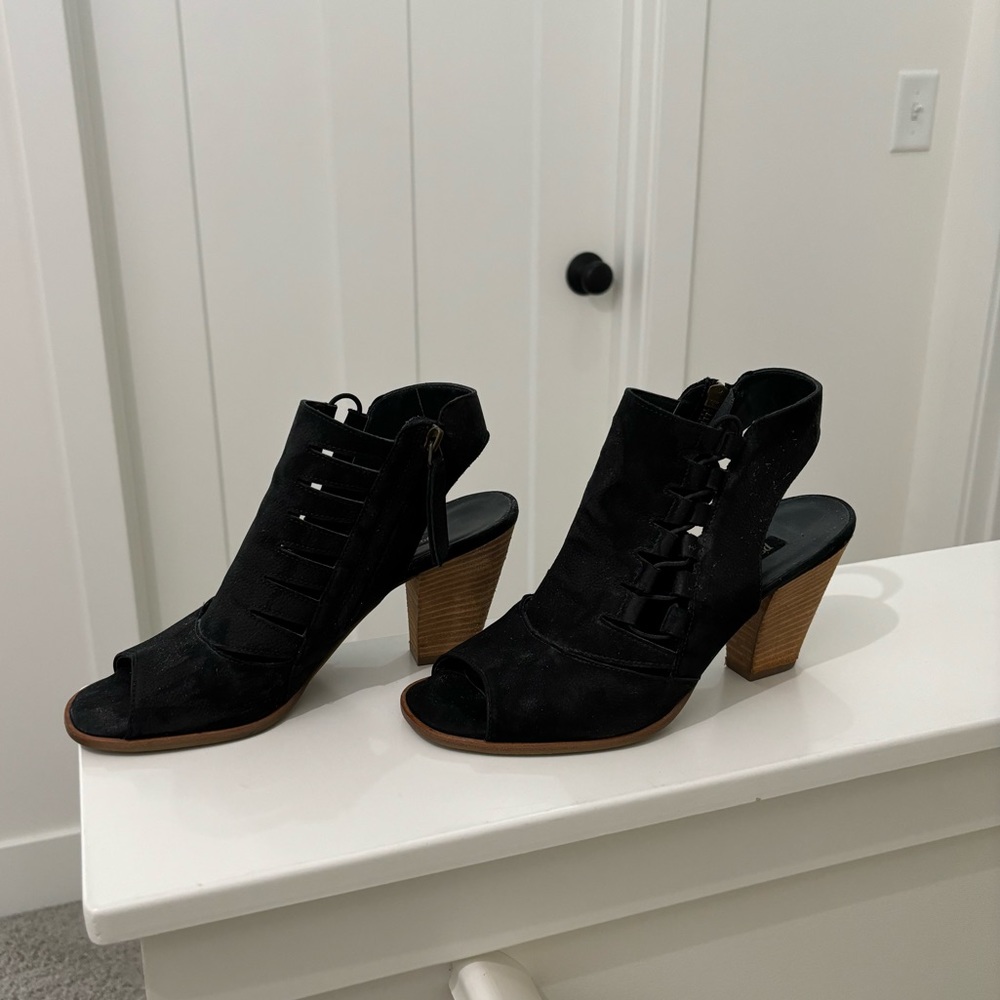Paul Green Black Woman’s Heels - US Size 8.5 (Paul Green / UK Size 6)
